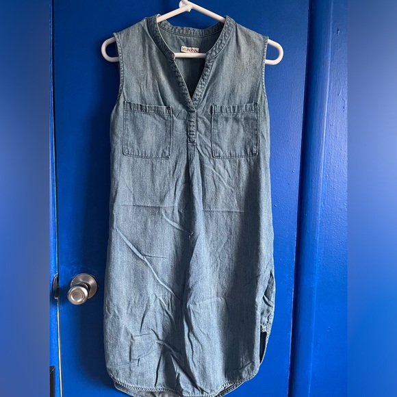 Denim dress - Picture 1 of 3